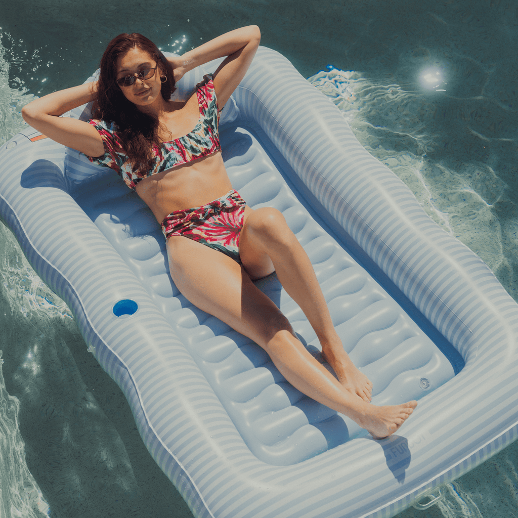Tanning Pool Lounger